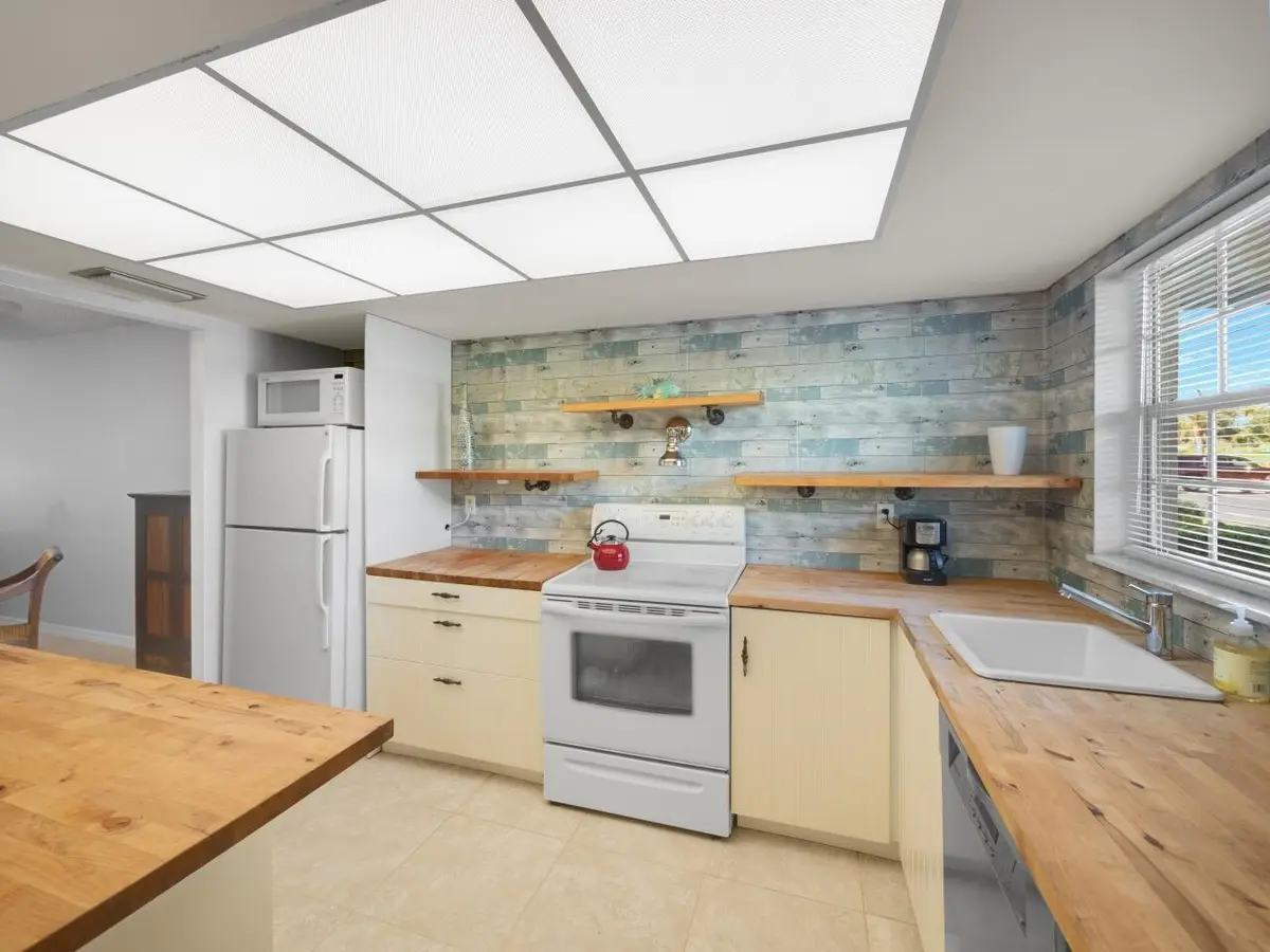 Kitchen at 1262 Sugar Sands Boulevard, West Palm Beach