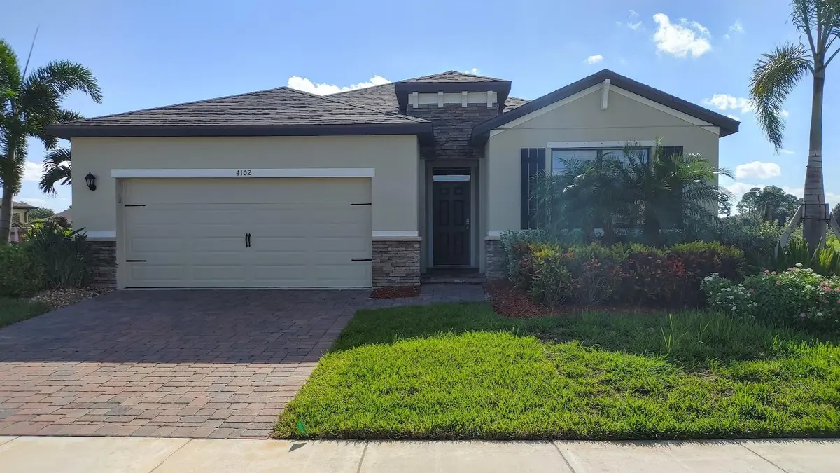 Photo 3 at 4102 Keeson Circle, Vero Beach