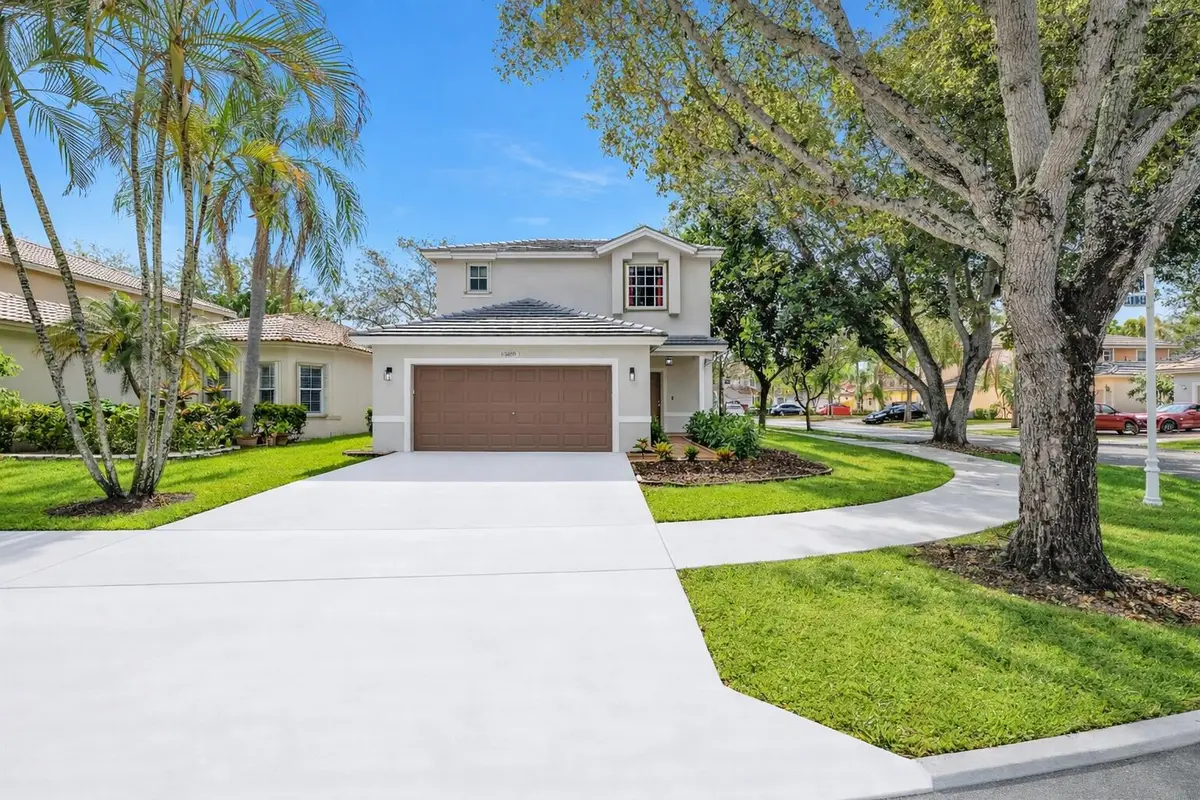 Third Edited Photo at 4907 Pelican Manor, Coconut Creek