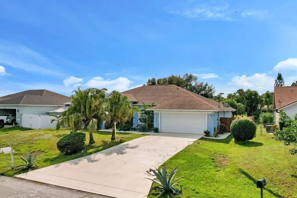 front4.jpg-SMALL at 3285 SE Pinto Street, Port St. Lucie
