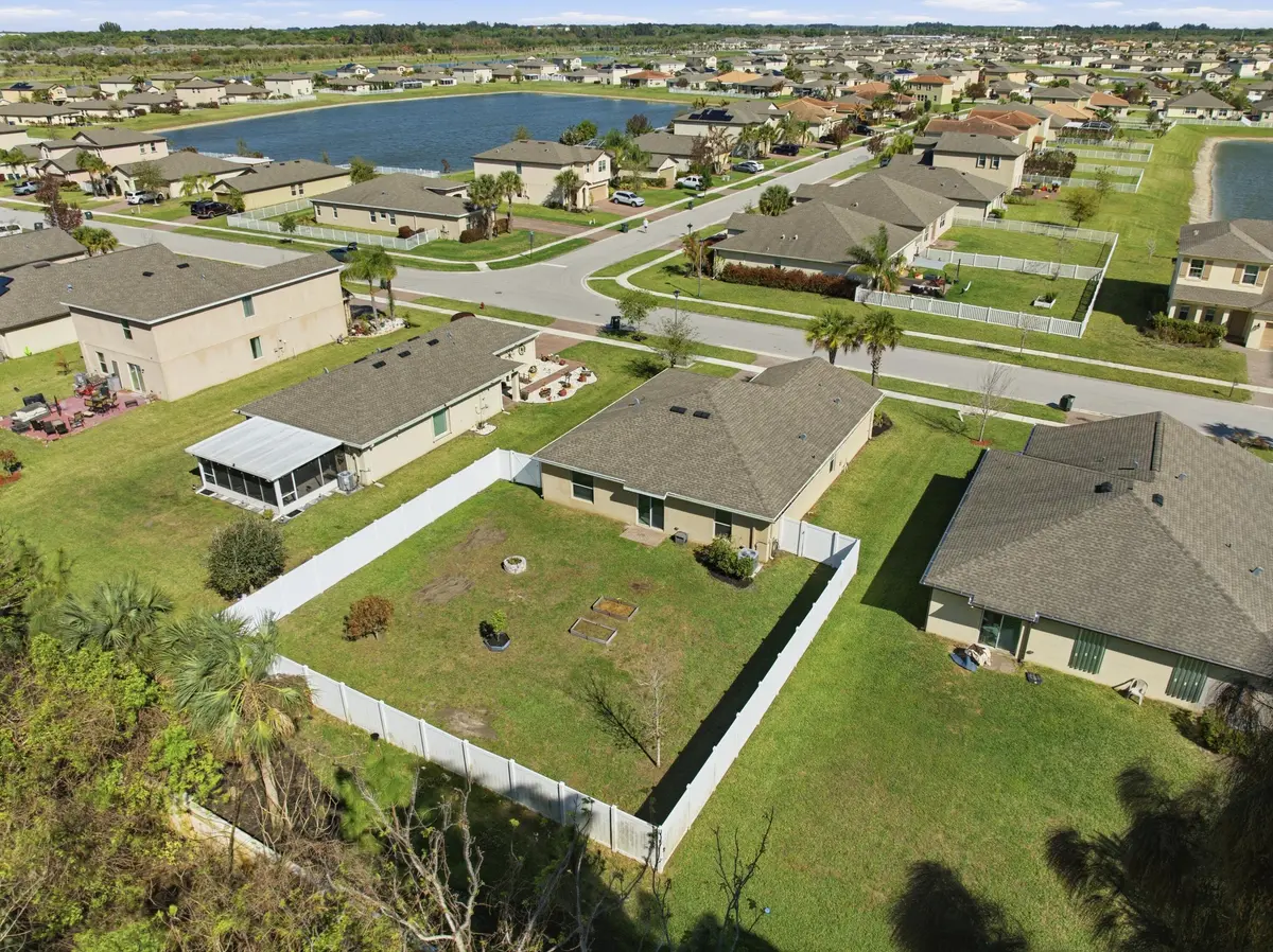 888_Bent_Creek_Dr_036 at 888 Bent Creek Drive, Fort Pierce