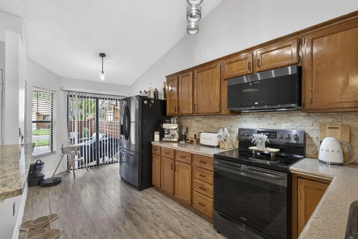 Kitchen at 3807 Collinwood Lane, West Palm Beach