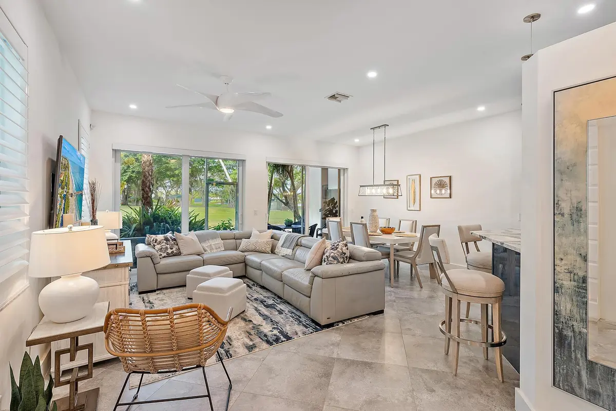503 Resort Ln-6 at 503 Resort Lane, Palm Beach Gardens
