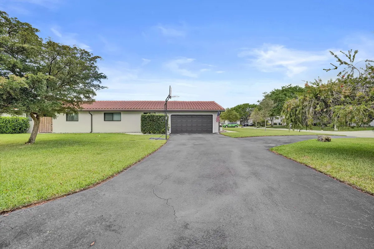 DSC09619 at 8500 NW 19th Drive, Coral Springs