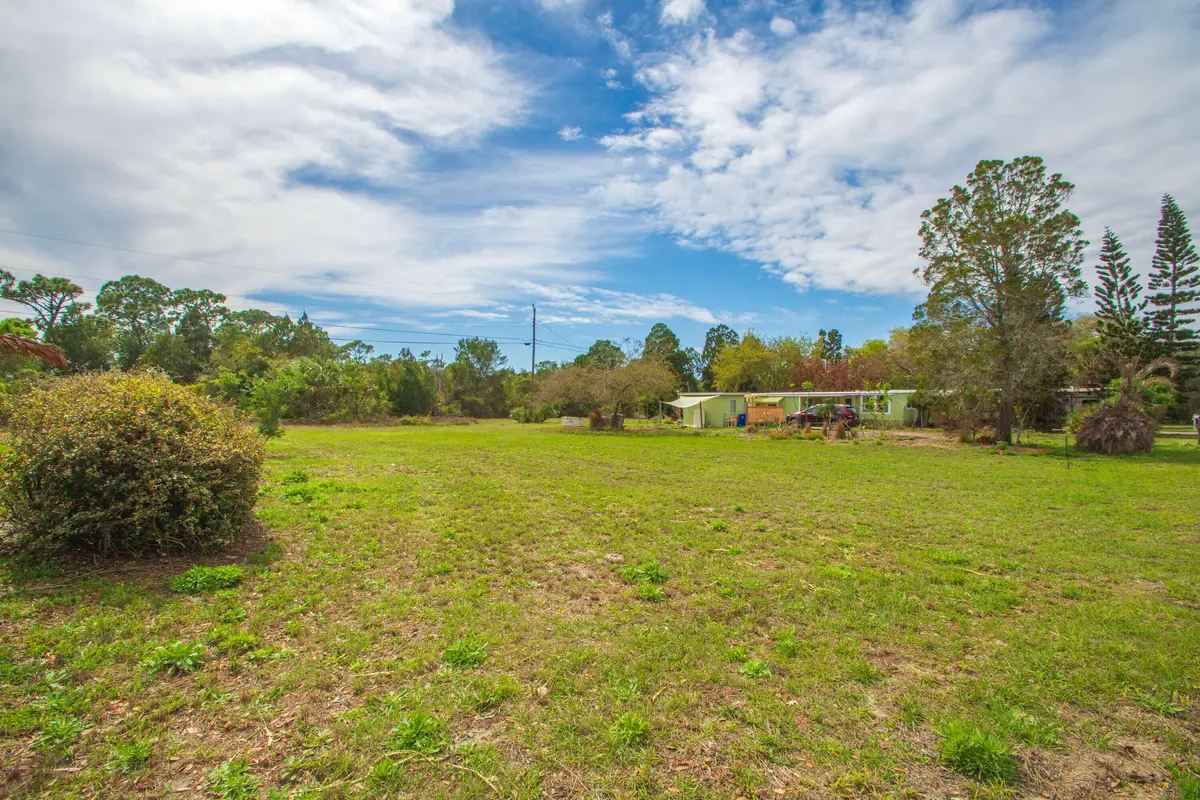 8065 126th St. at 8065 126th Street, Sebastian