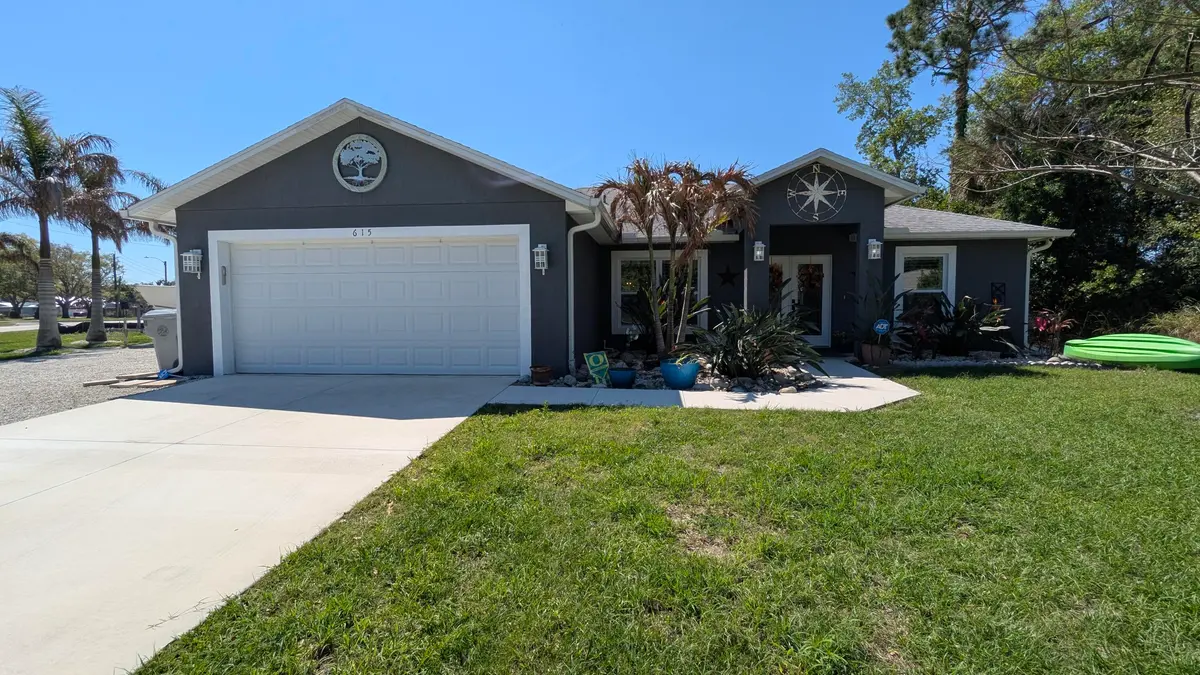 615 19th St SW at 615 19th Street, Vero Beach
