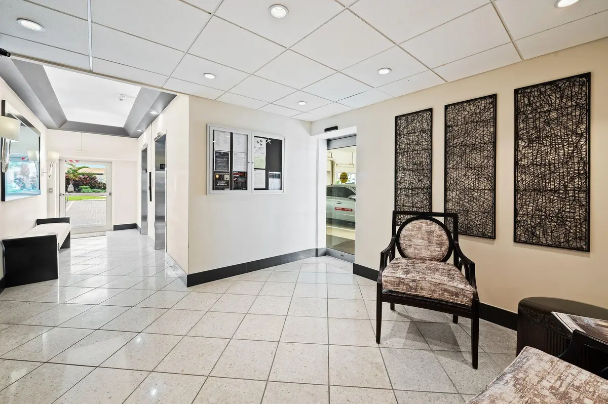 3-web-or-mls-1050-hillsboro-mile-203w at 1050 Hillsboro Mile Unit 203w, Hillsboro Beach