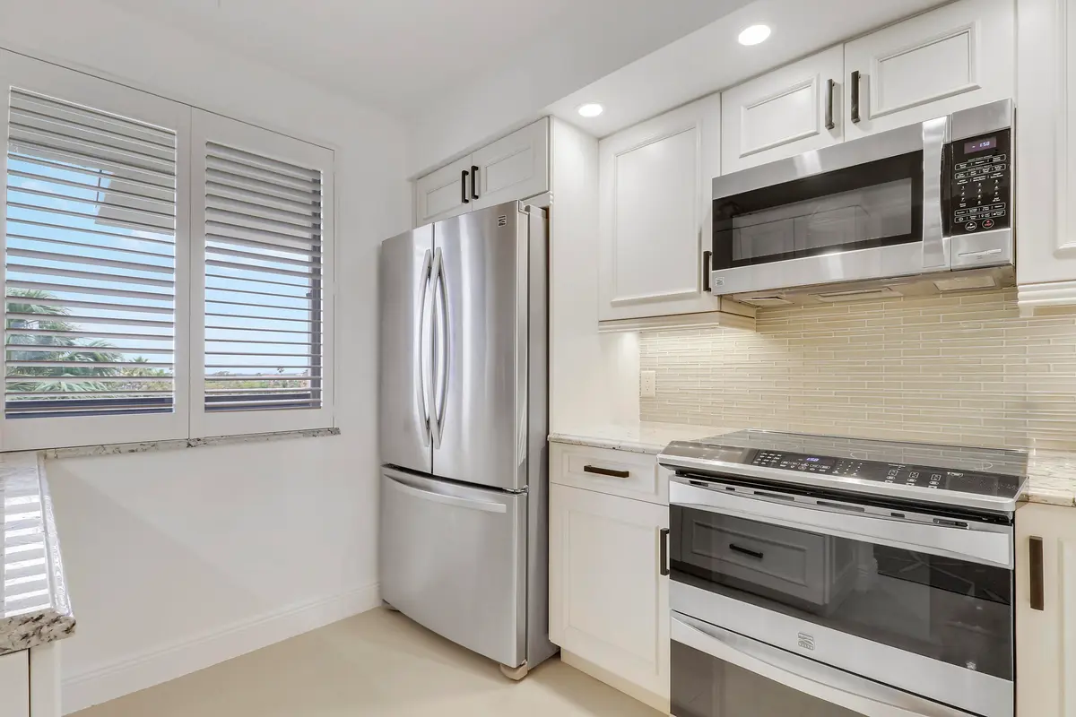 Kitchen at 601 S Seas Drive 502, Jupiter