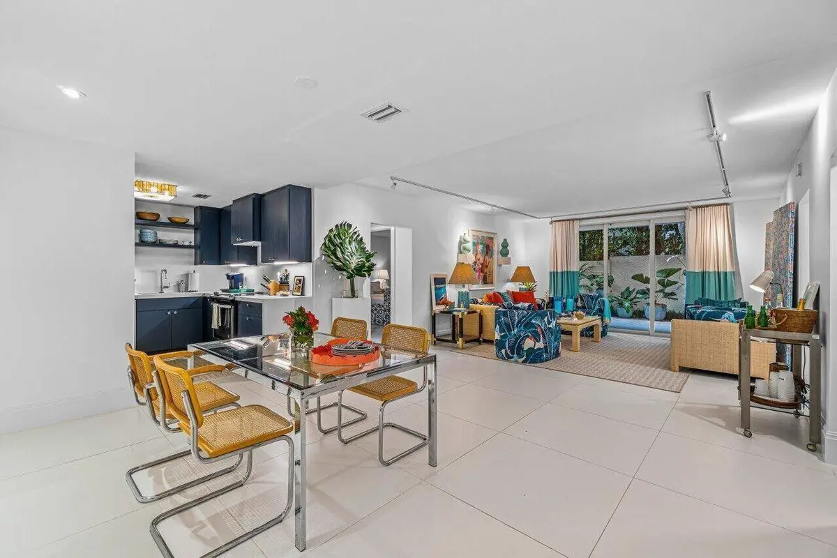 Dining/Living at 226 Brazilian Avenue 1a, Palm Beach