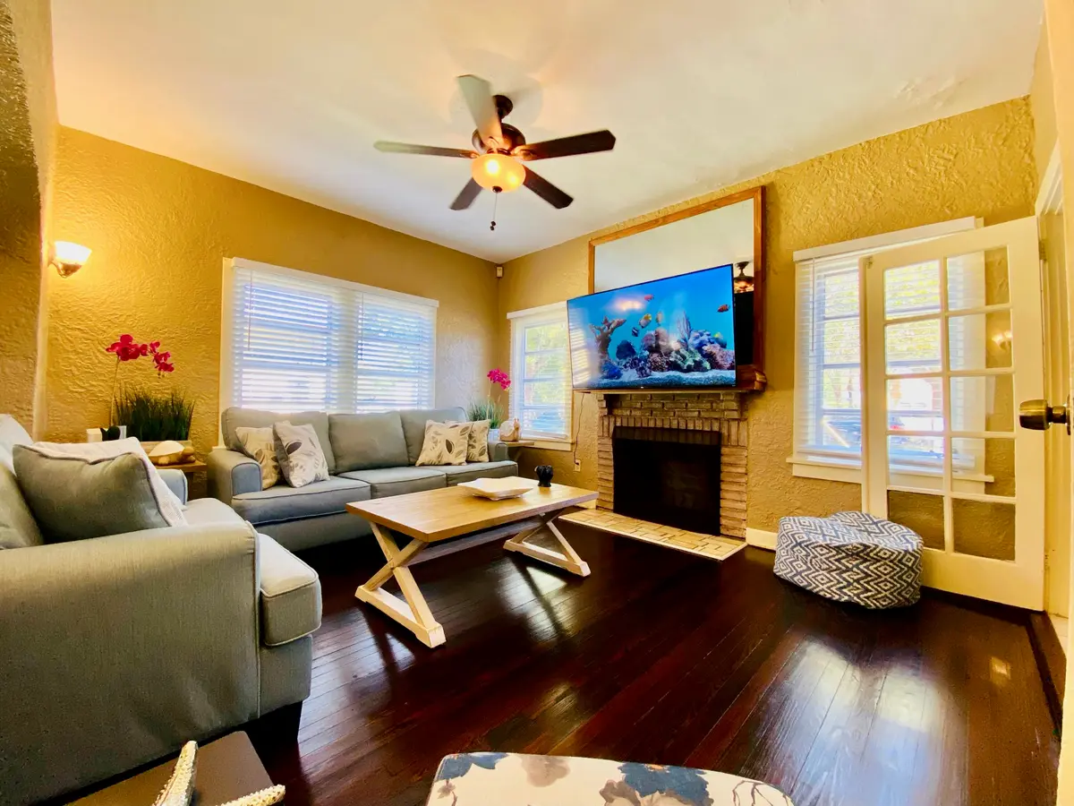 5555 sfh lr at 5555 Garden Avenue, West Palm Beach