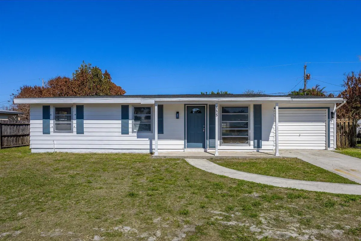 01-air ex-2 at 555 SE Airoso Boulevard, Port St. Lucie