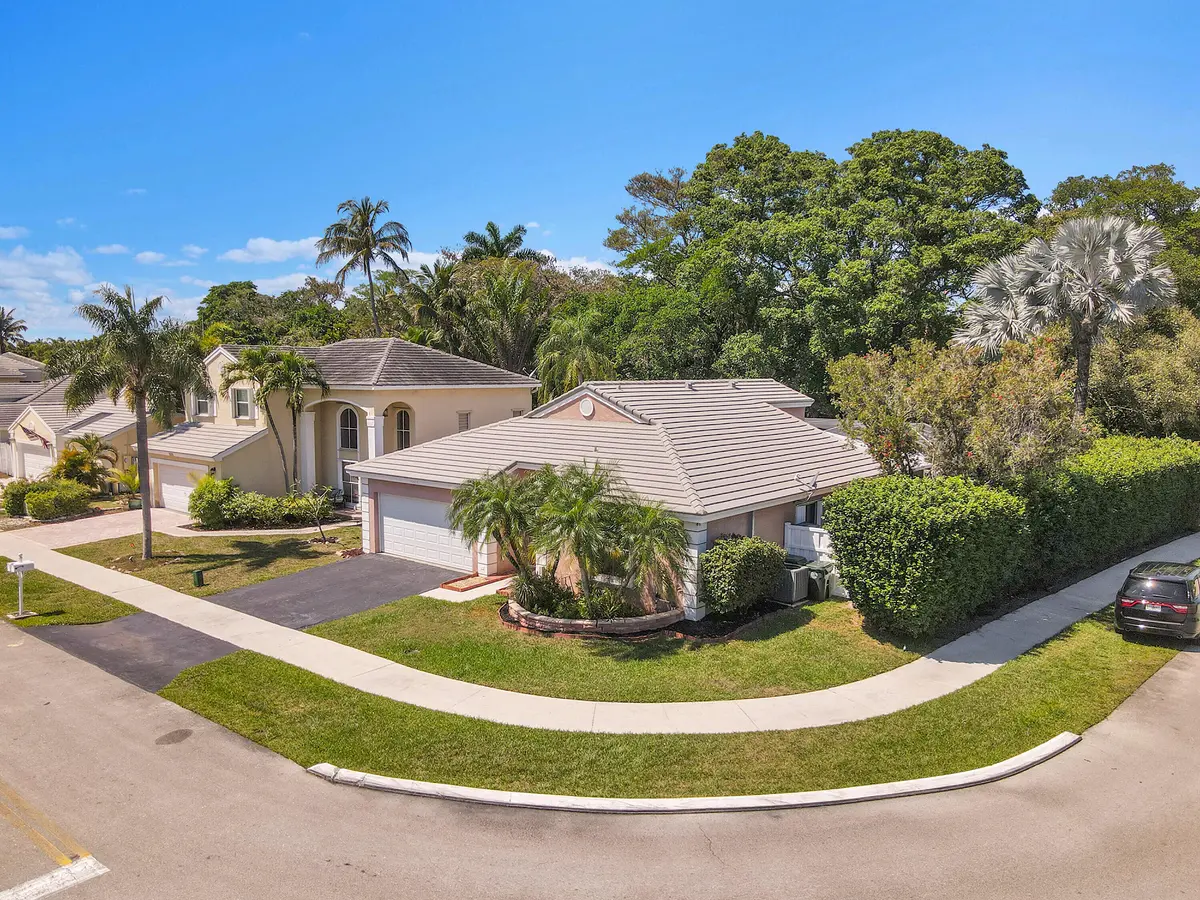 38_1 (38) at 5303 NW 53rd Street, Coconut Creek