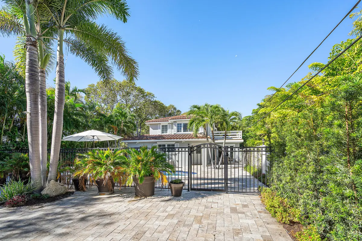 001-820PalmTrail-DelrayBeach-FL-33483-FU at 820 Palm Trail, Delray Beach