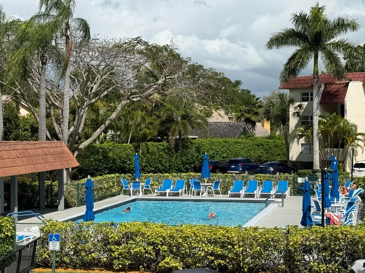 IMG_1505 at 8970 S Hollybrook Boulevard 207, Pembroke Pines