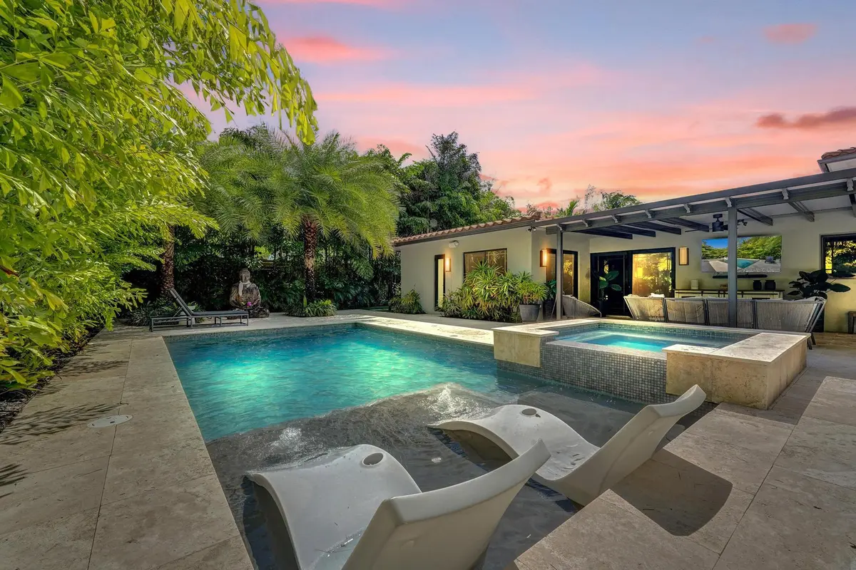 DSC03869 at 2309 NE 12th Court, Fort Lauderdale