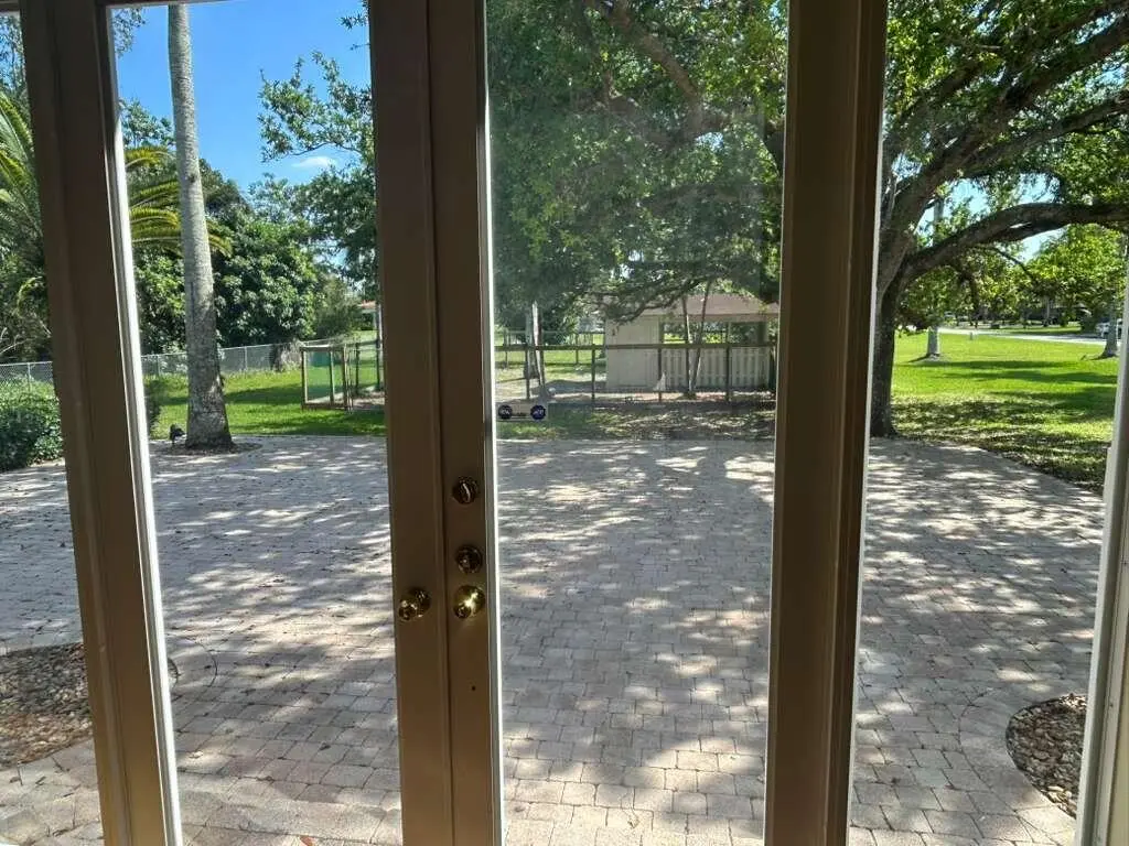 16730 Griffin Road, Southwest Ranches, FL – photo 7