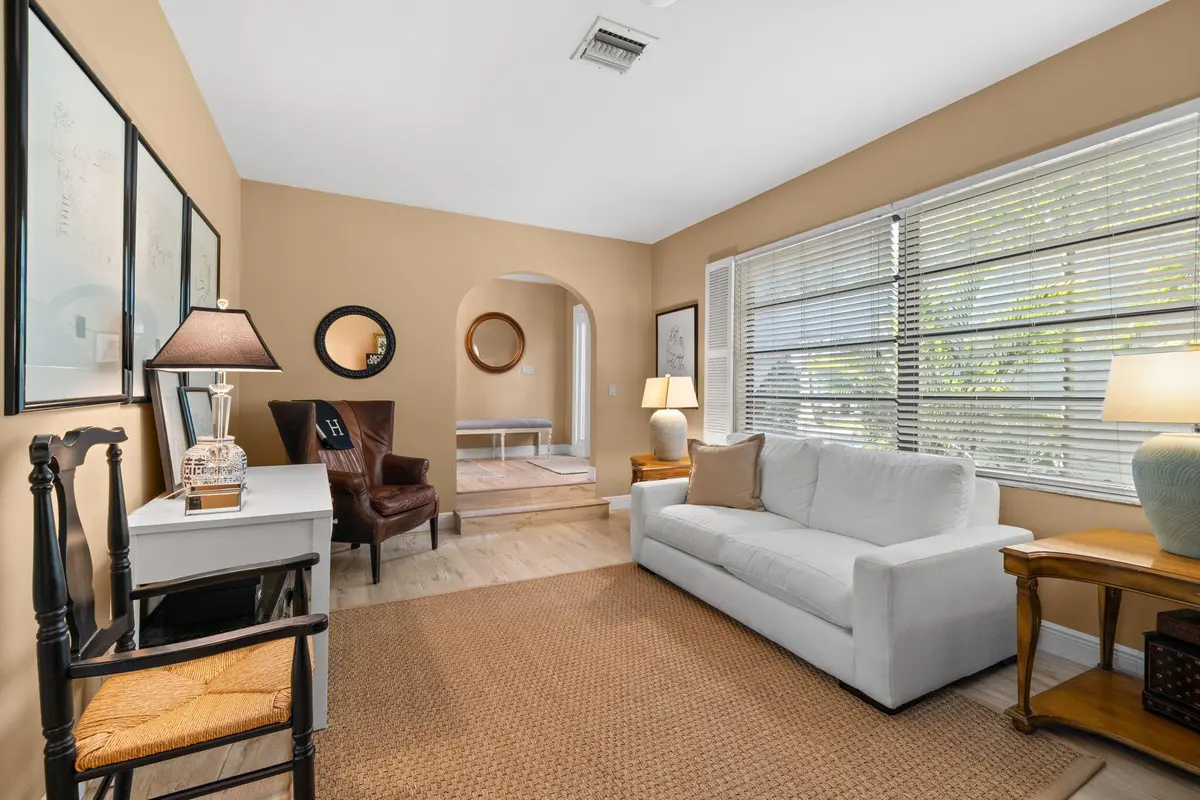 7-web-or-mls-A7R02505 copy at 8730 Lake Dasha Terrace, Plantation