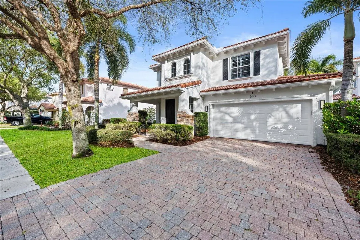 Welcome to 653 Castle Drive at 653 Castle Drive, Palm Beach Gardens