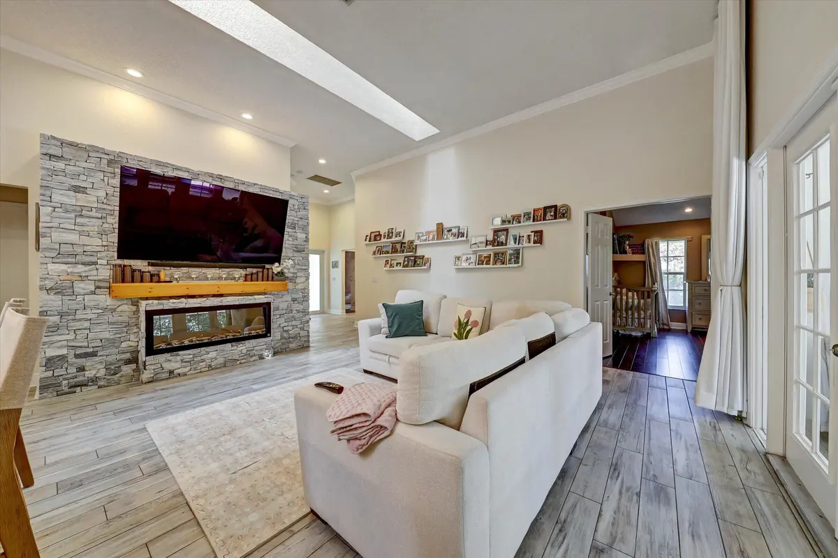 08-12703 NW 21st Pl-8 at 12703 NW 21st Place, Coral Springs