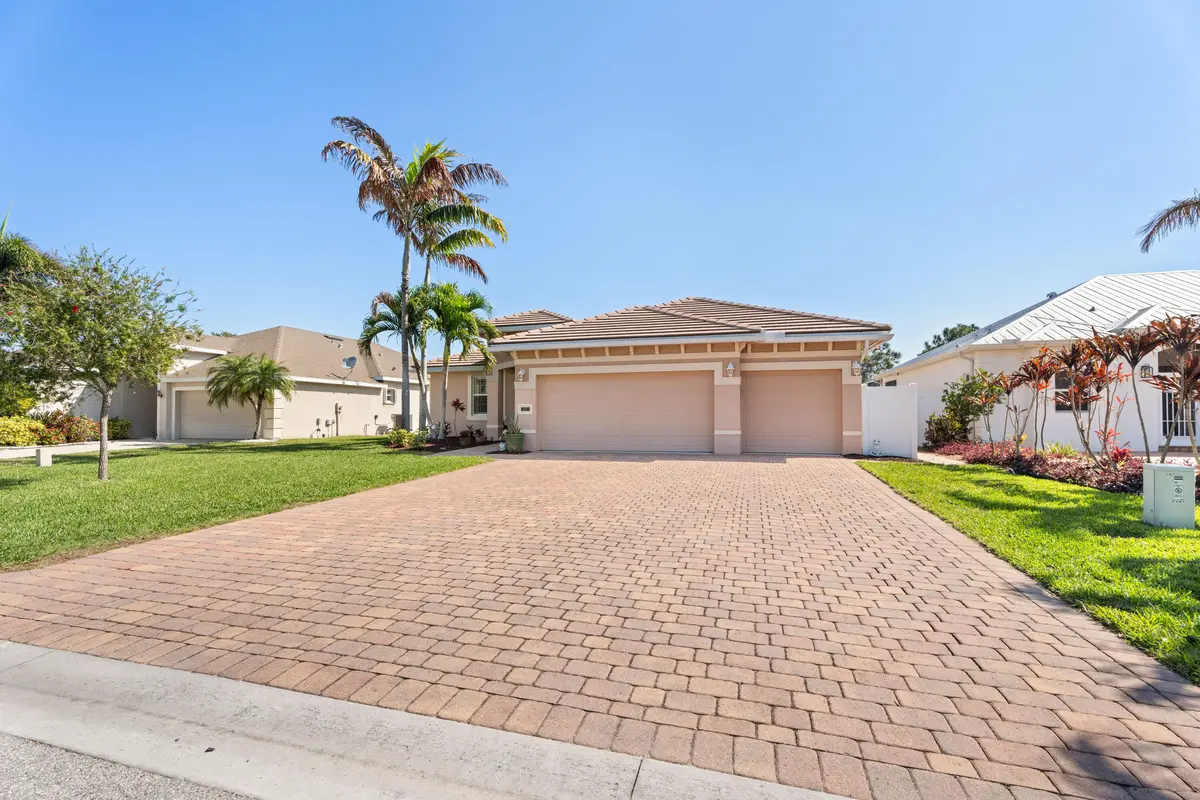1_smg01784 at 445 NW Sunflower Place, Jensen Beach