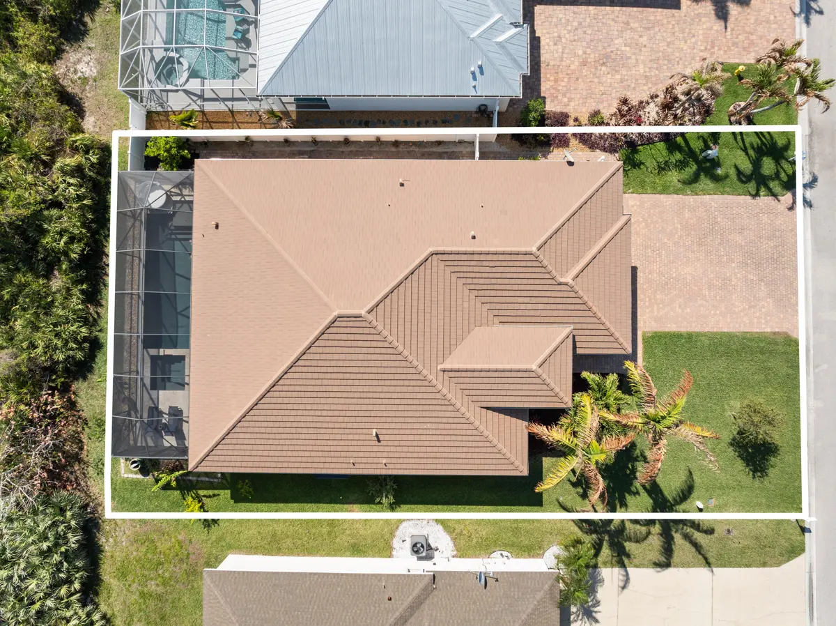 45_dji_20260324230103_0764_d.1 at 445 NW Sunflower Place, Jensen Beach