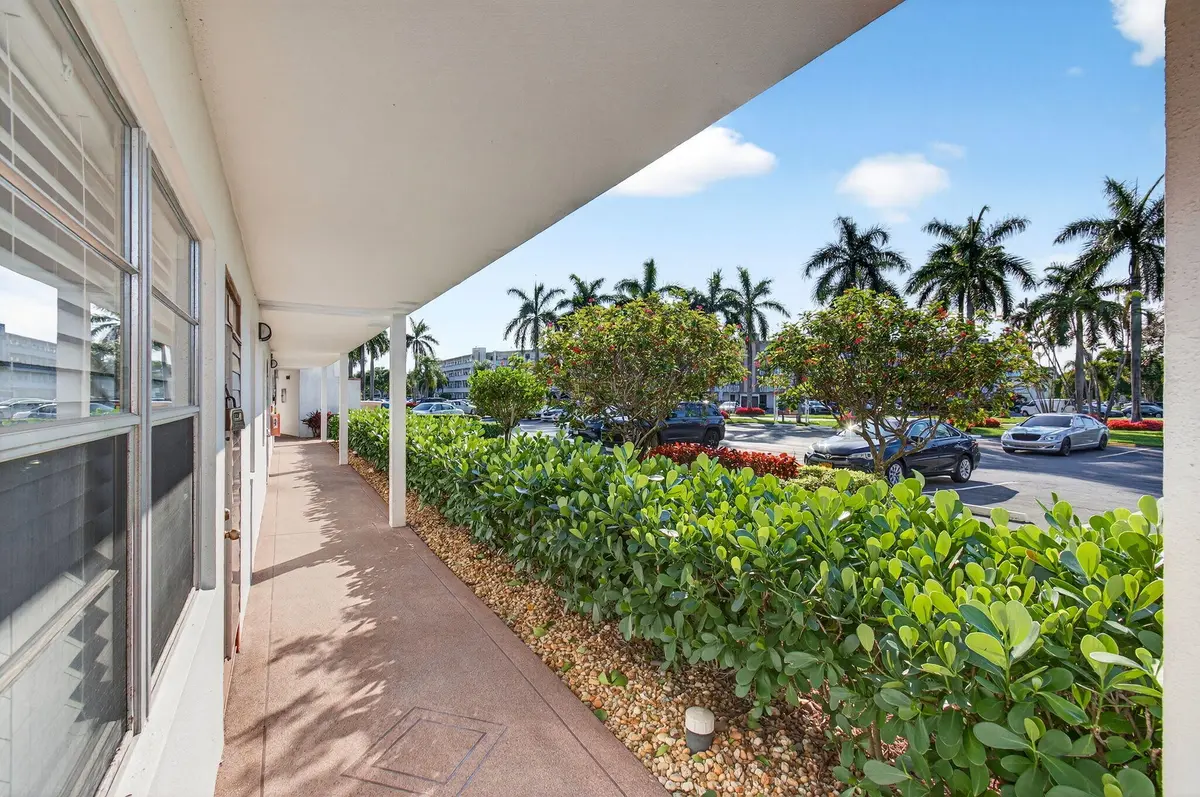 6-web-or-mls-DSC_1393 at 1017 Cornwall A, Boca Raton