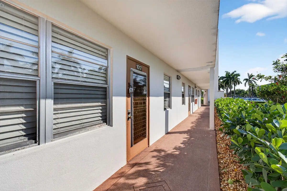 7-web-or-mls-DSC_1398 at 1017 Cornwall A, Boca Raton
