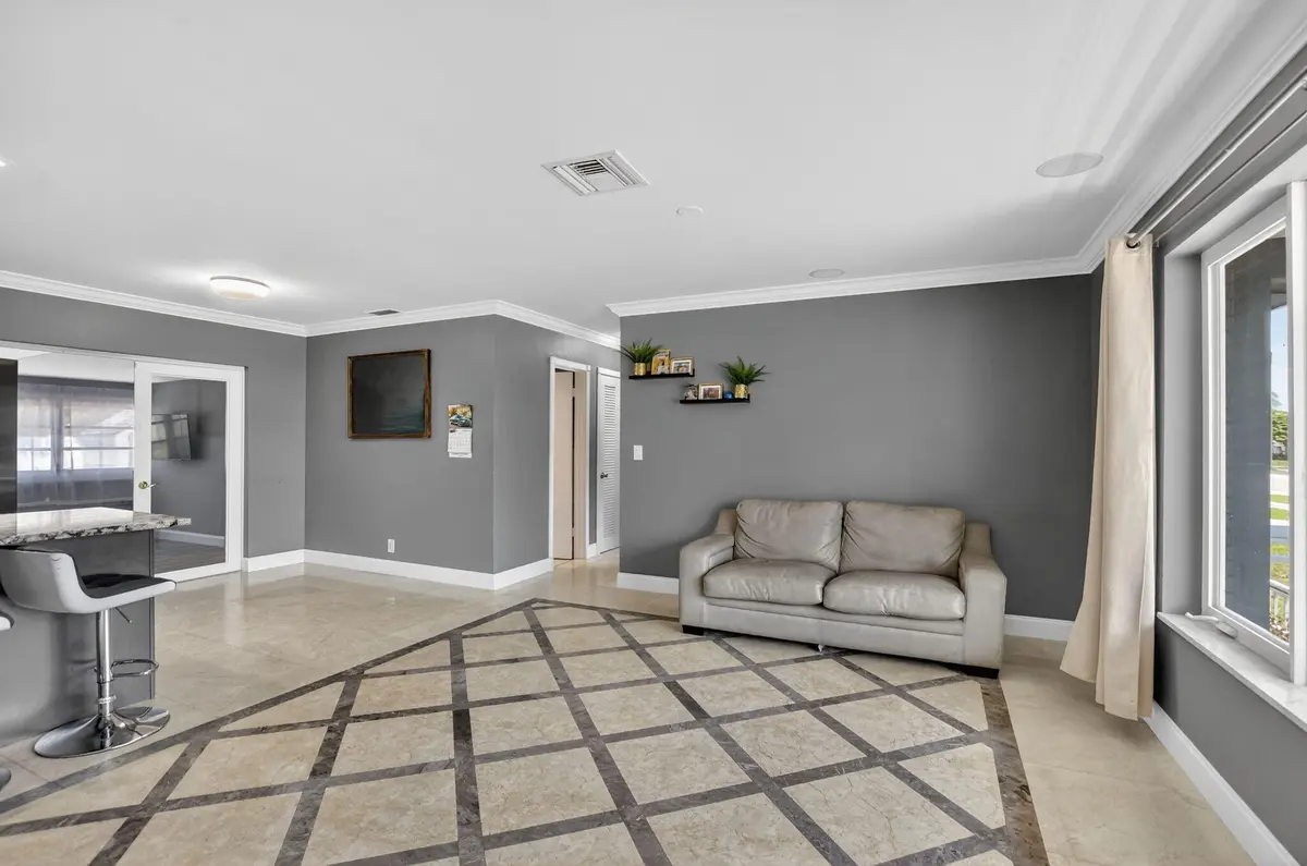 Living Room at 257 SW 5th Street, Boca Raton