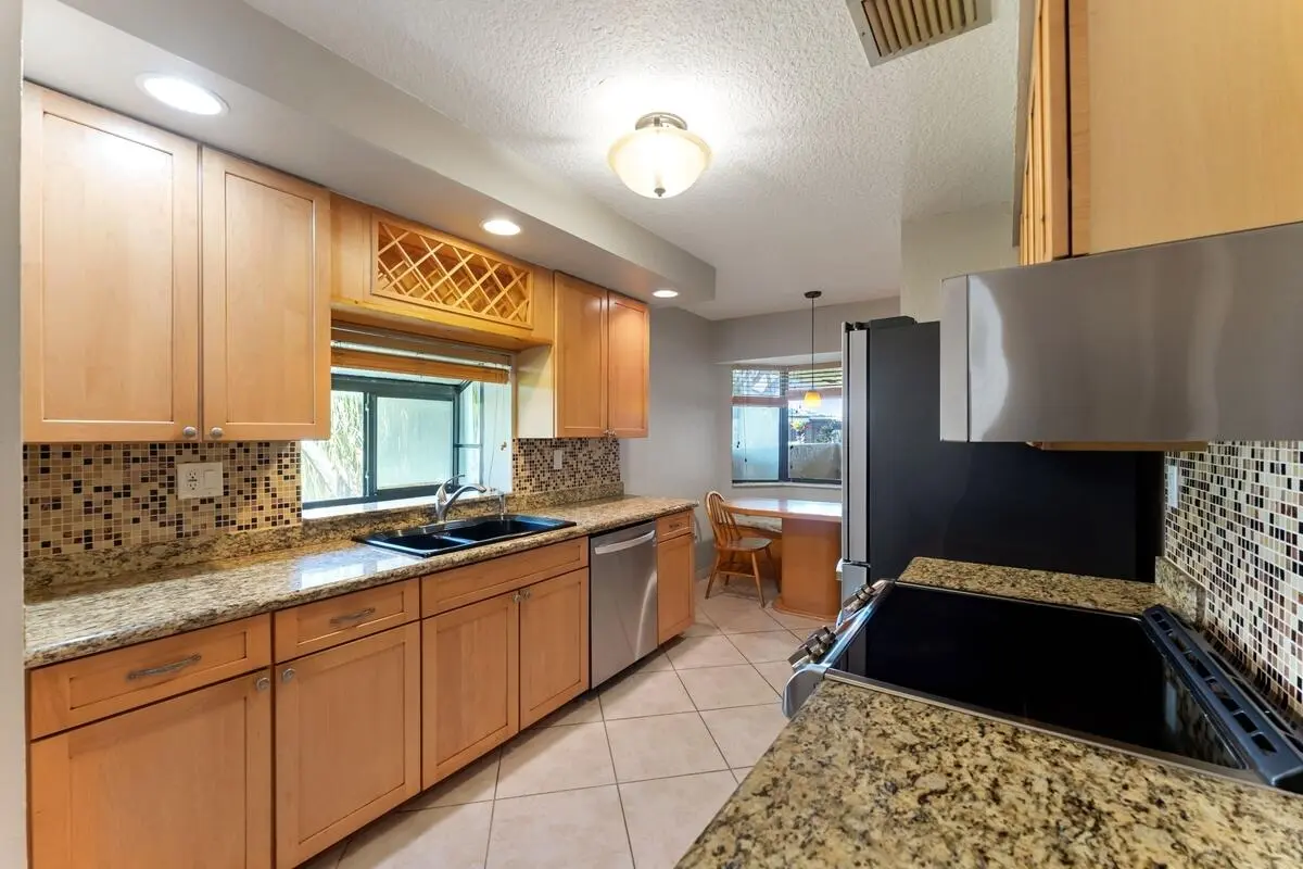 Kitchen 2 at 9272 Chelsea Drive, Plantation