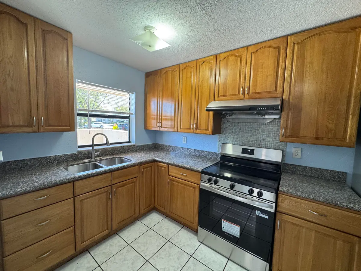 IMG_2844 at 10987 Royal Palm Boulevard 9, Coral Springs