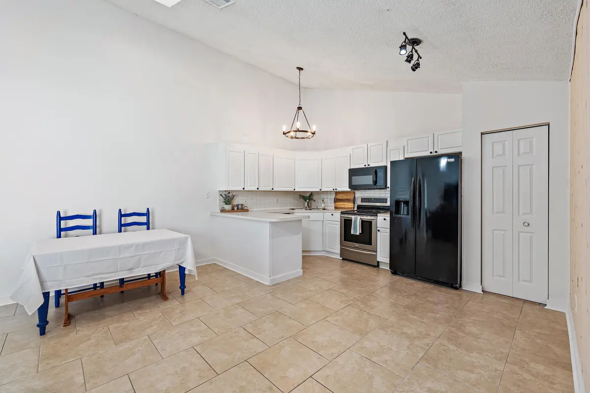 Interior- 5537 EAGLE LAKE DR- MLS Size-3 at 5537 Eagle Lake Drive, Palm Beach Gardens