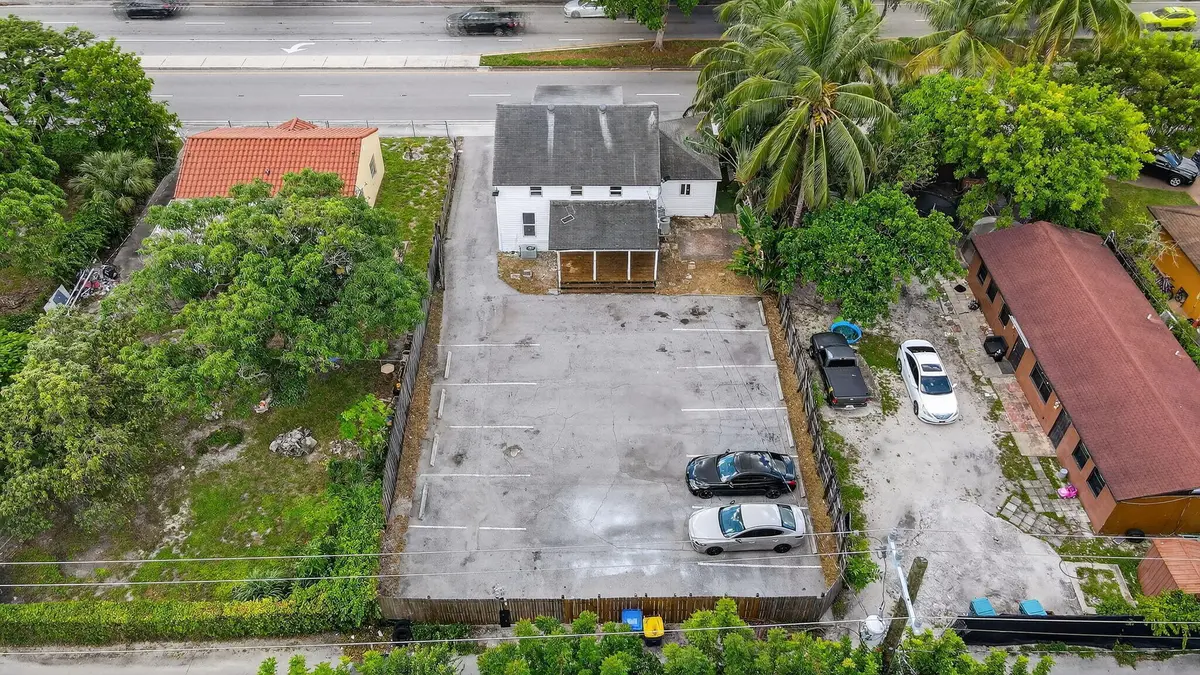 11-web-or-mls-011_DJI_0739 at 220 SW 16th Street, Dania Beach