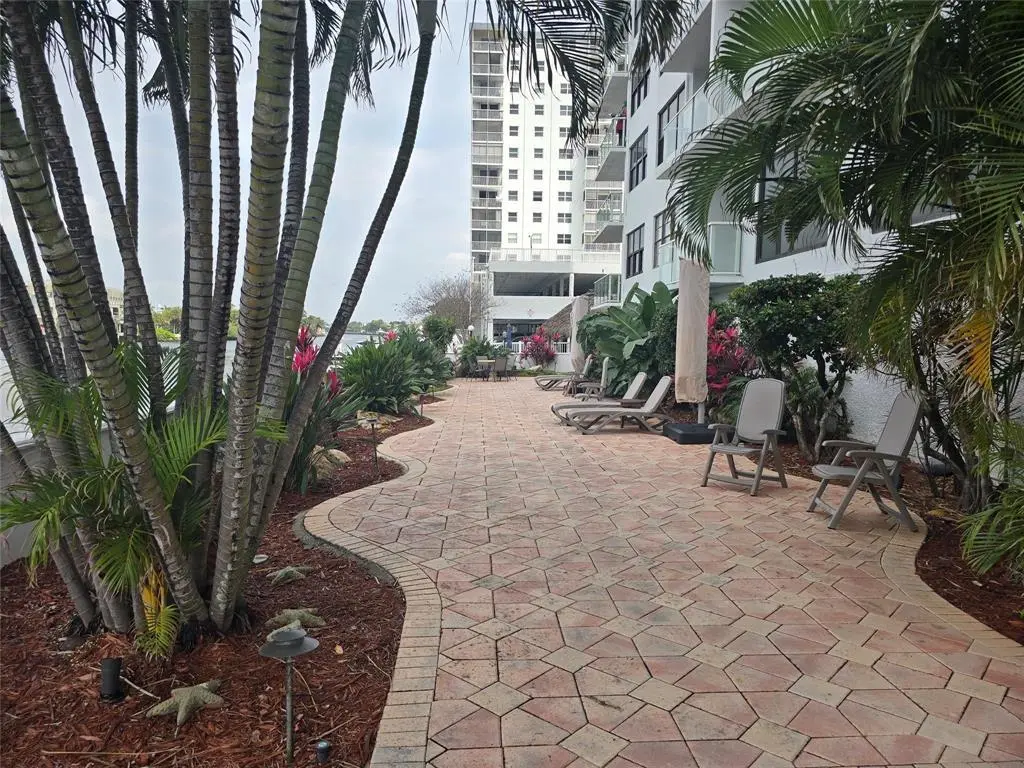 waterbury3 at 1401 N Riverside Drive 307, Pompano Beach
