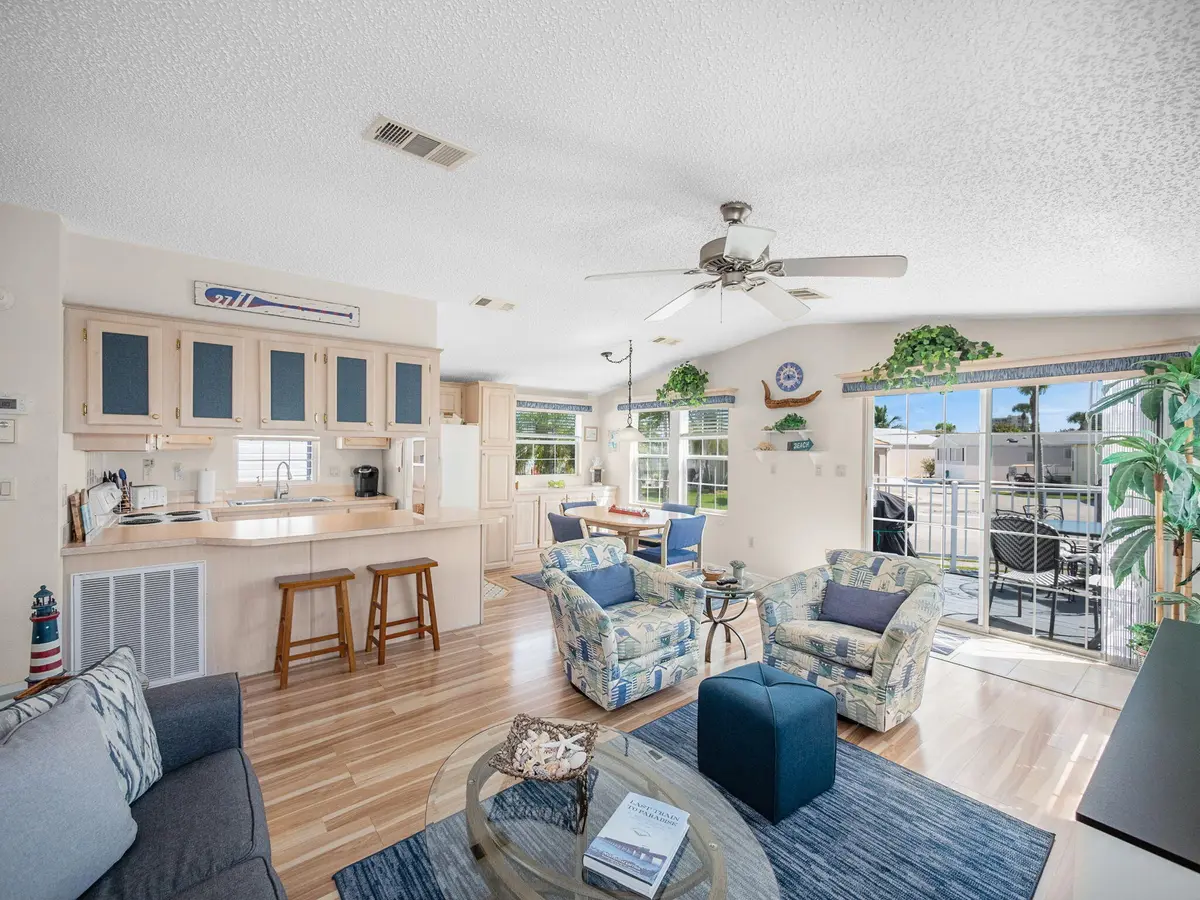 5-web-or-mls-003 at 802 Nettles Boulevard, Jensen Beach