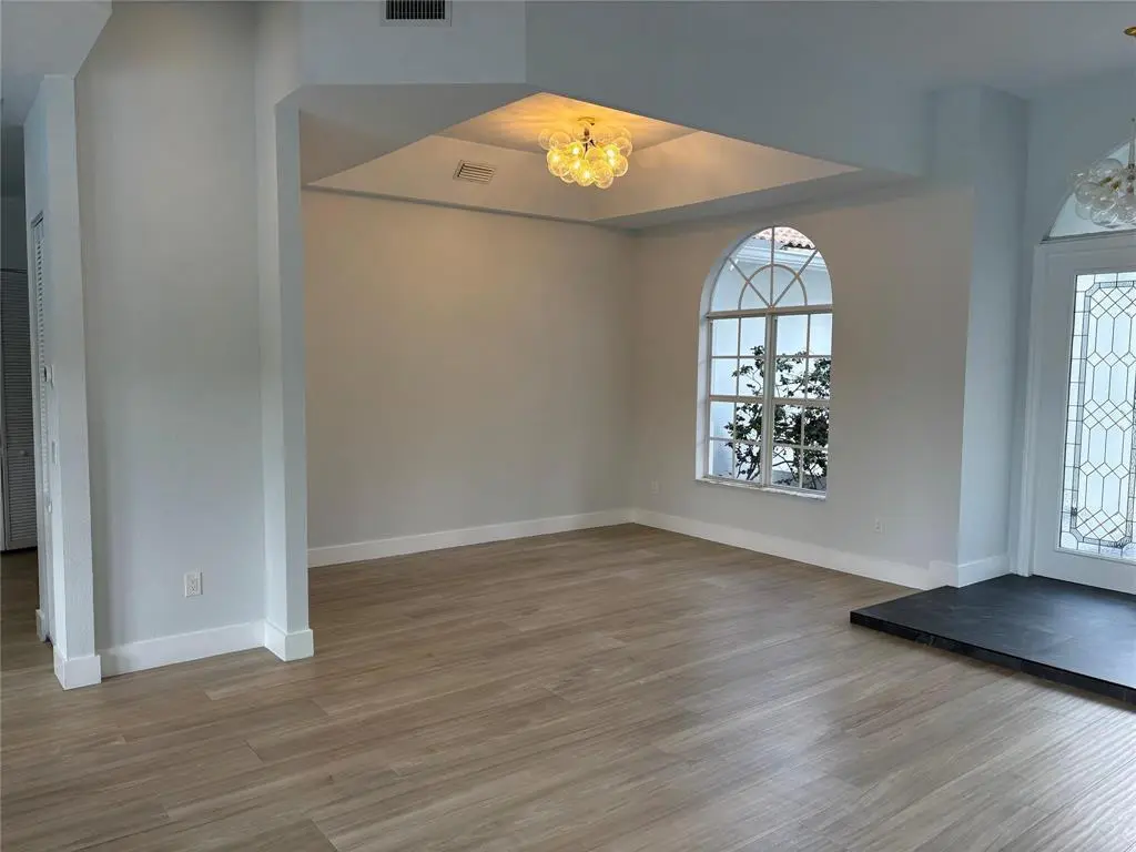 67-6 at 16650 SW 67th Place, Southwest Ranches