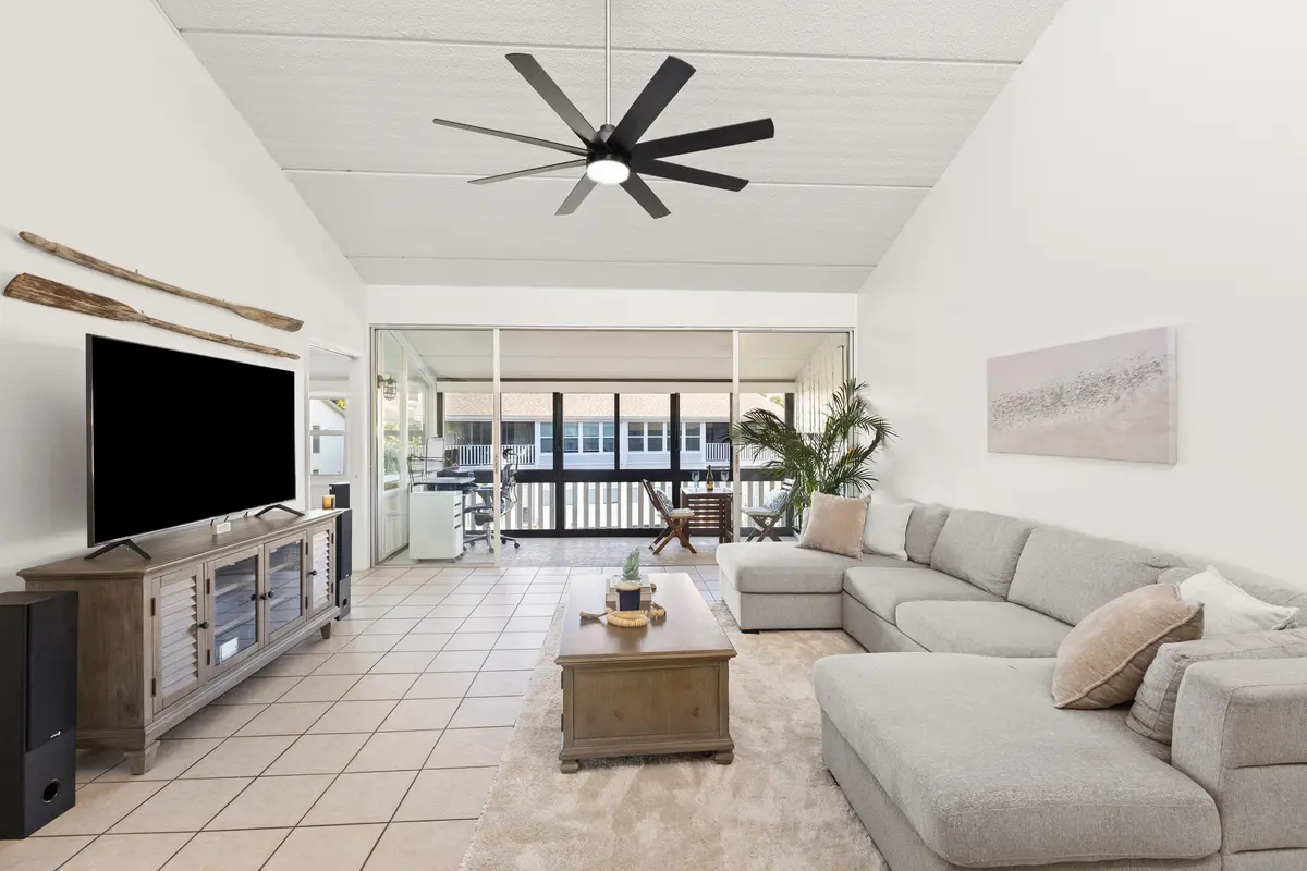 2_dv6a0915 at 1456 NE Ocean Boulevard 9-202, Stuart