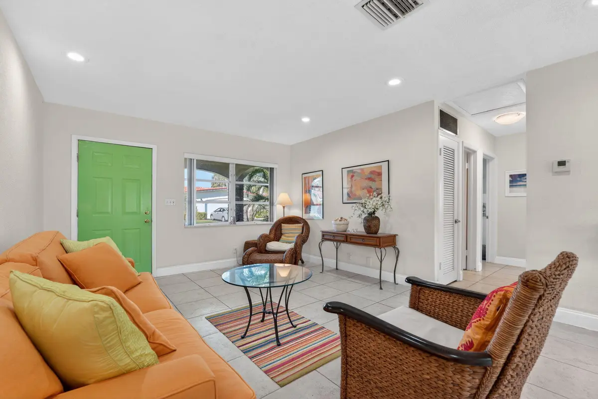 8-web-or-mls-DSC01971 at 4340 NW 13th Avenue, Deerfield Beach