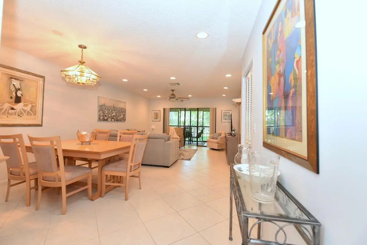 foyer at 17 E Stratford Dr Drive F, Boynton Beach