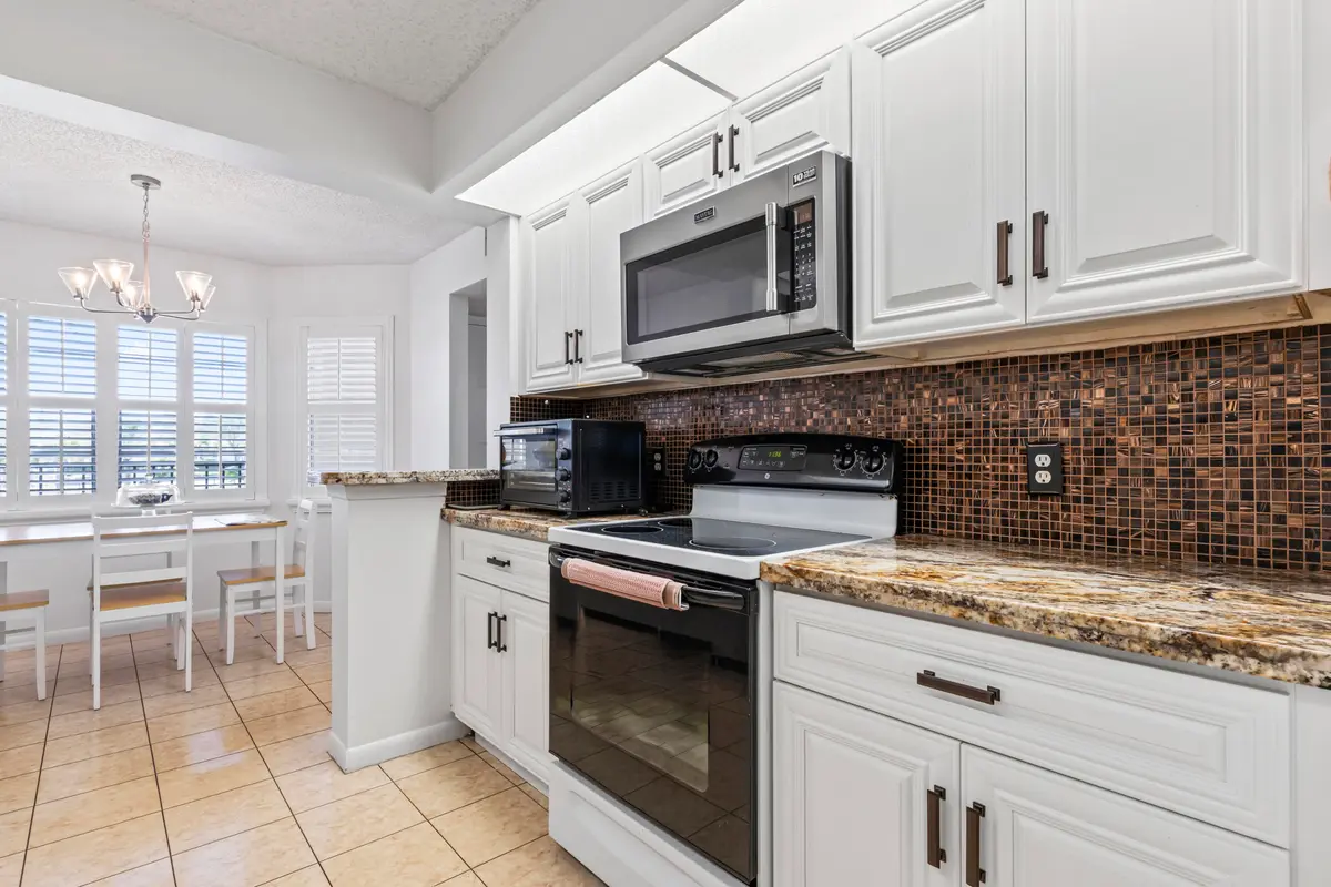 1000_SW_125th_Ave_211N_006 copy at 1000 SW 125th Avenue 211, Pembroke Pines