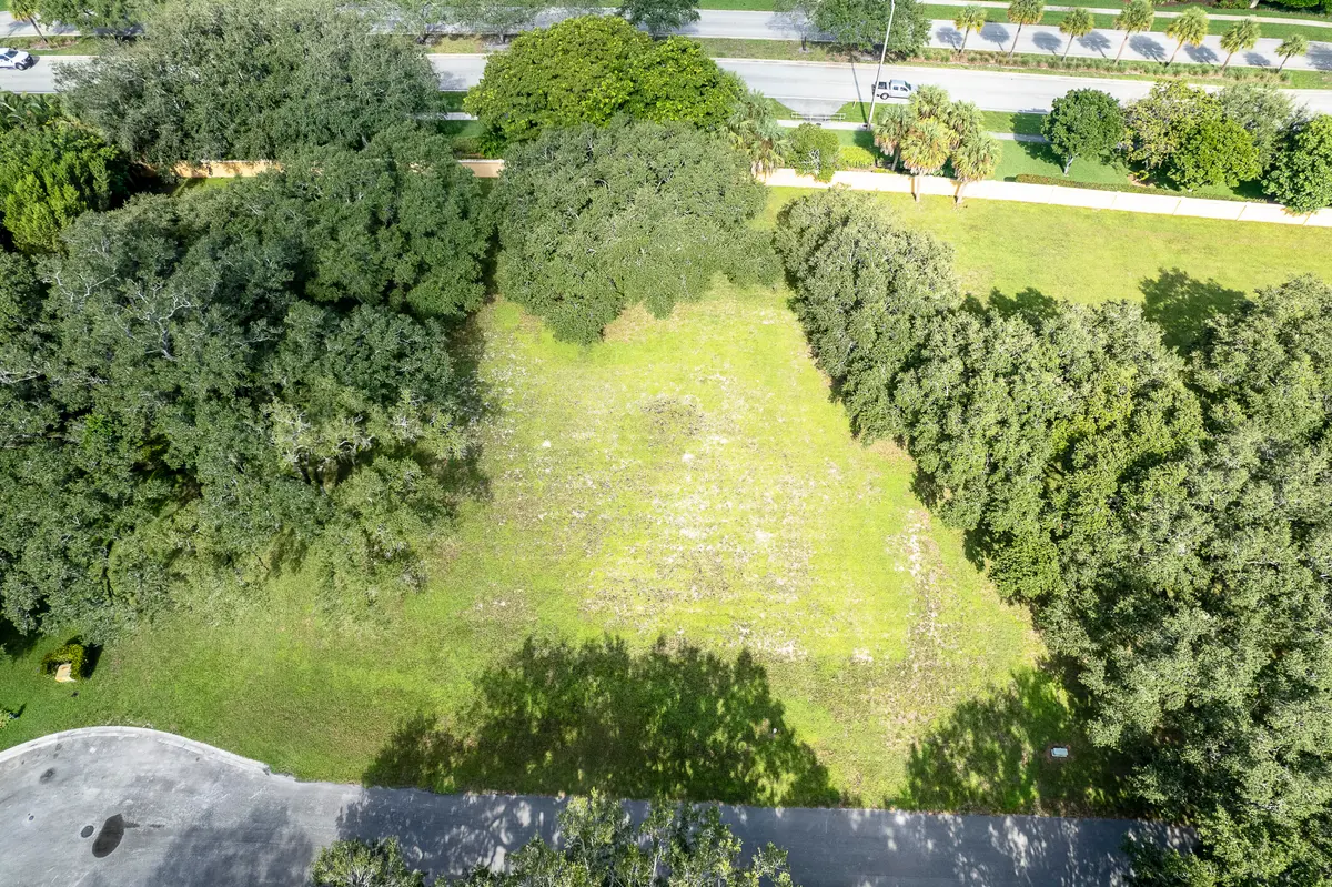 stills-3 at 9900 Winding Rdg Lane, Davie