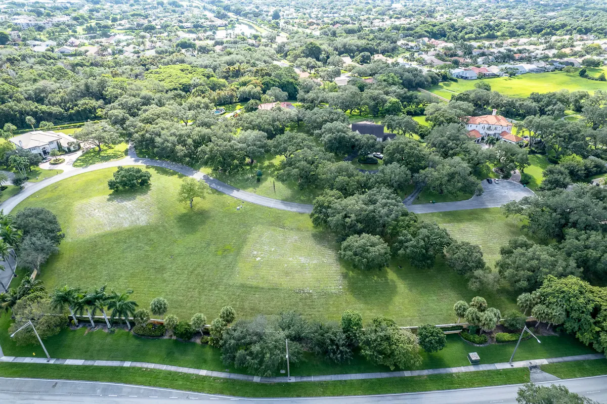 stills-13 at 9900 Winding Rdg Lane, Davie