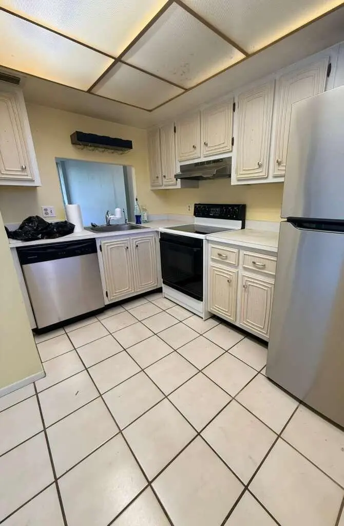 WhatsApp Image 2026-03-27 at 12.21.24 at 105 Royal Park Drive 3a, Oakland Park