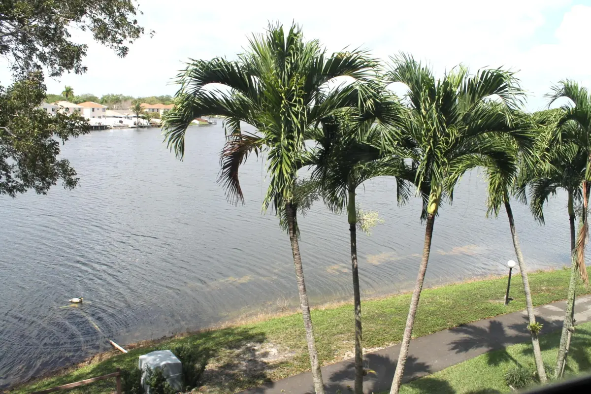 View at 1100 Colony Point Circle 314, Pembroke Pines