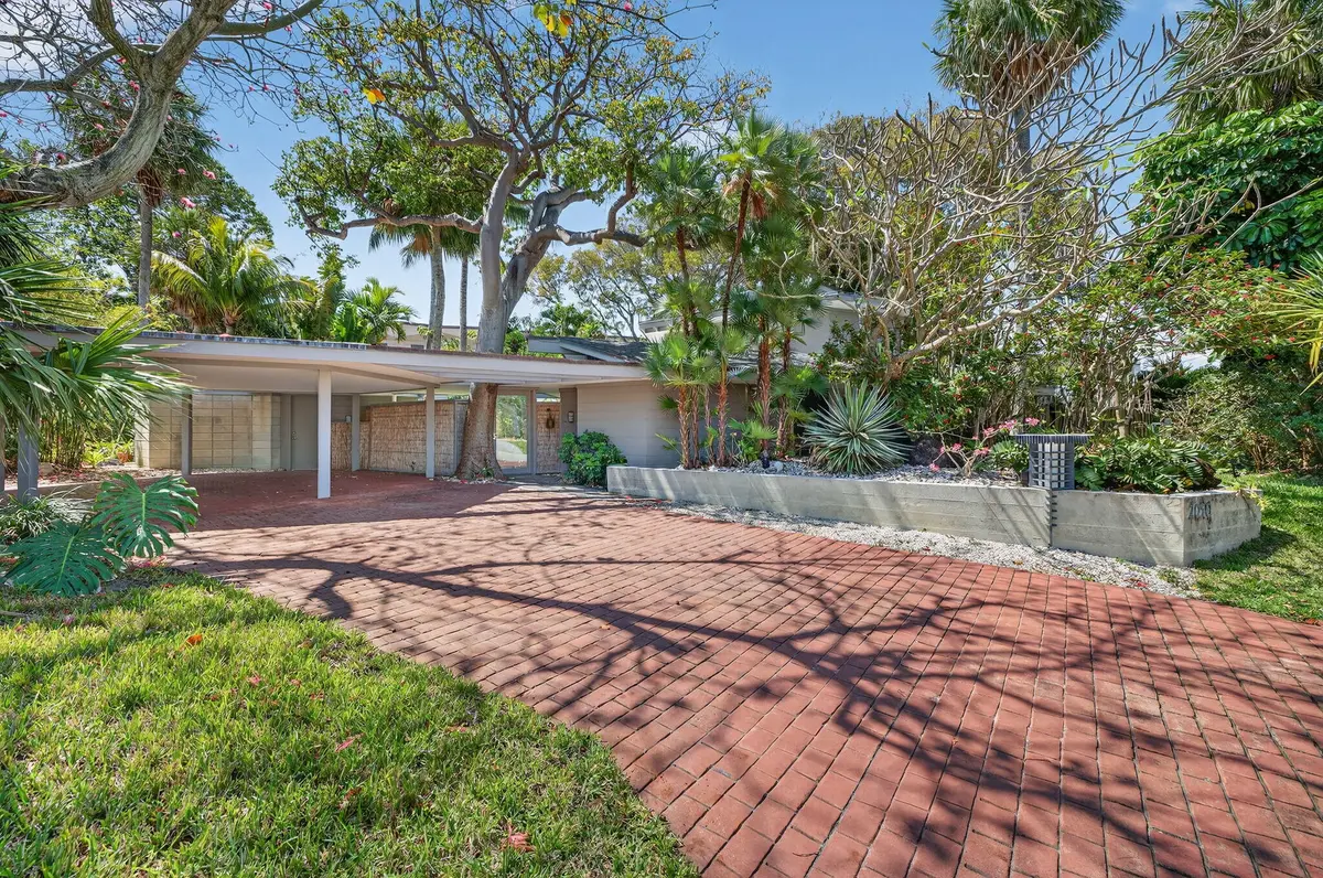 1-web-or-mls-699A4092 at 2040 Coral Reef Drive, Lauderdale-By-The-Sea