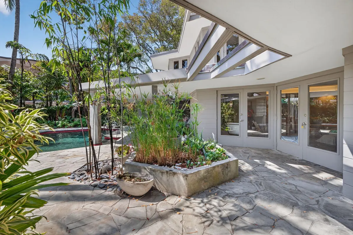 7-web-or-mls-699A3770 at 2040 Coral Reef Drive, Lauderdale-By-The-Sea