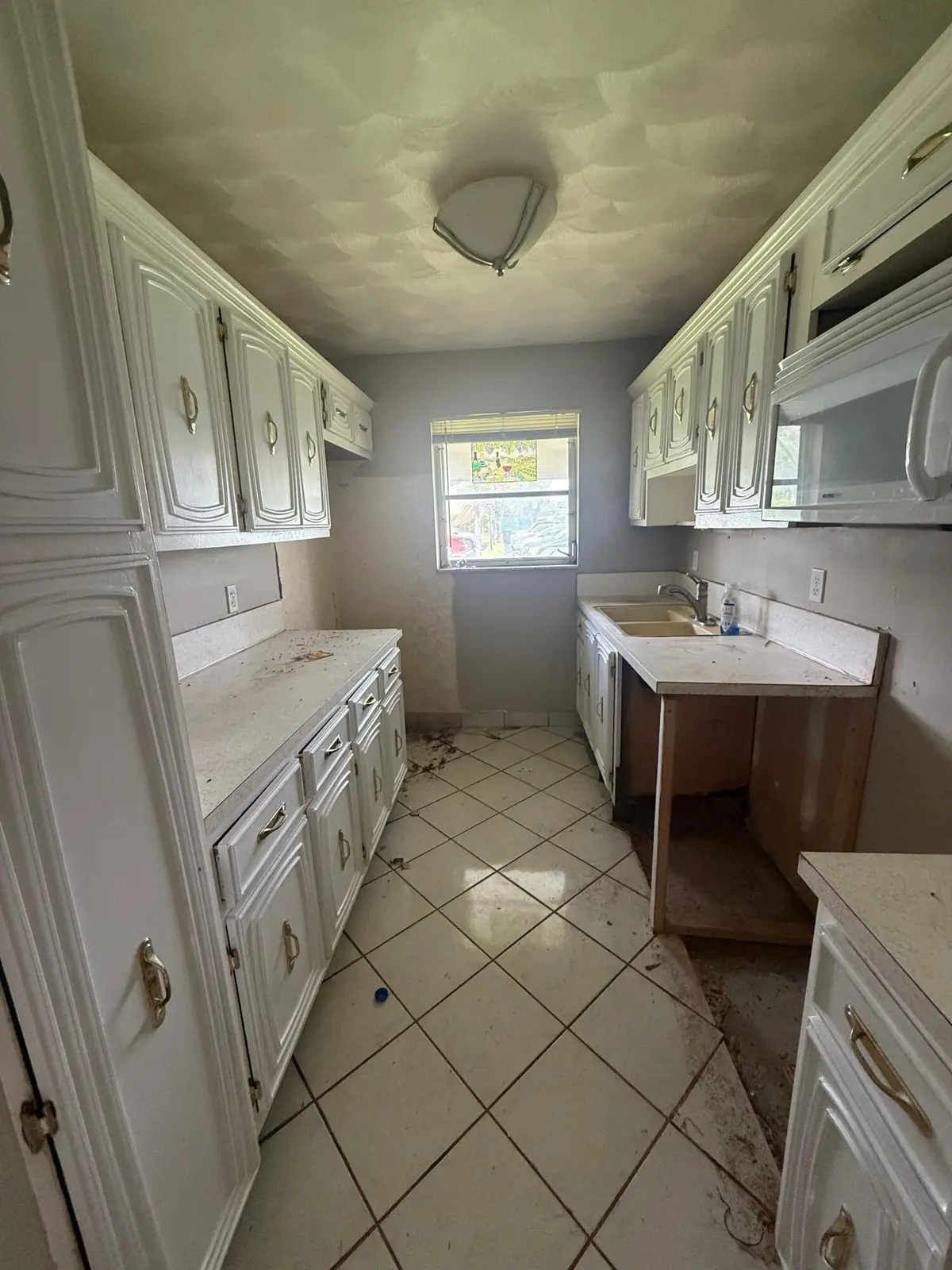 Kitchen at 1052 North Drive B, Delray Beach