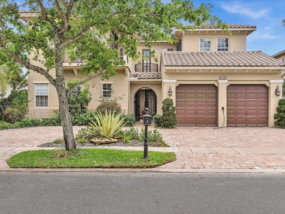002-FPP00211 at 10982 NW 81st Manor, Parkland