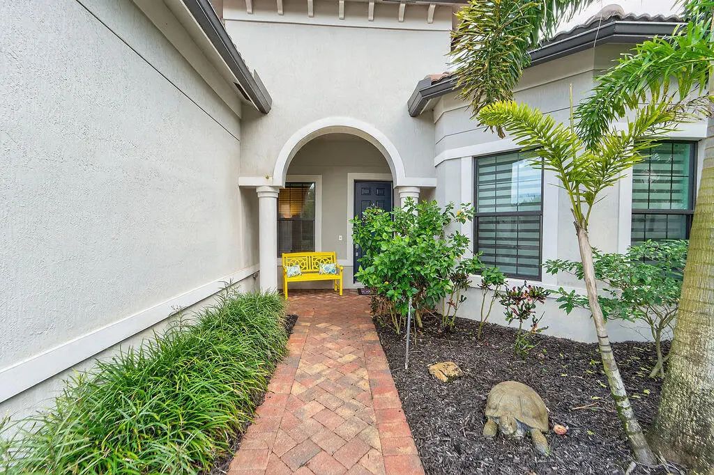 028_092625-324 at 460 SW Sea Green Street, Palm City