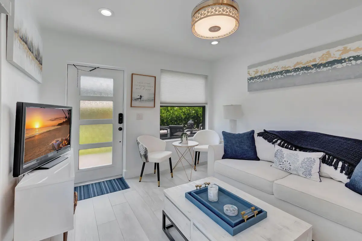 The Entrance and Living Space at 201 SE 7th Street, Delray Beach