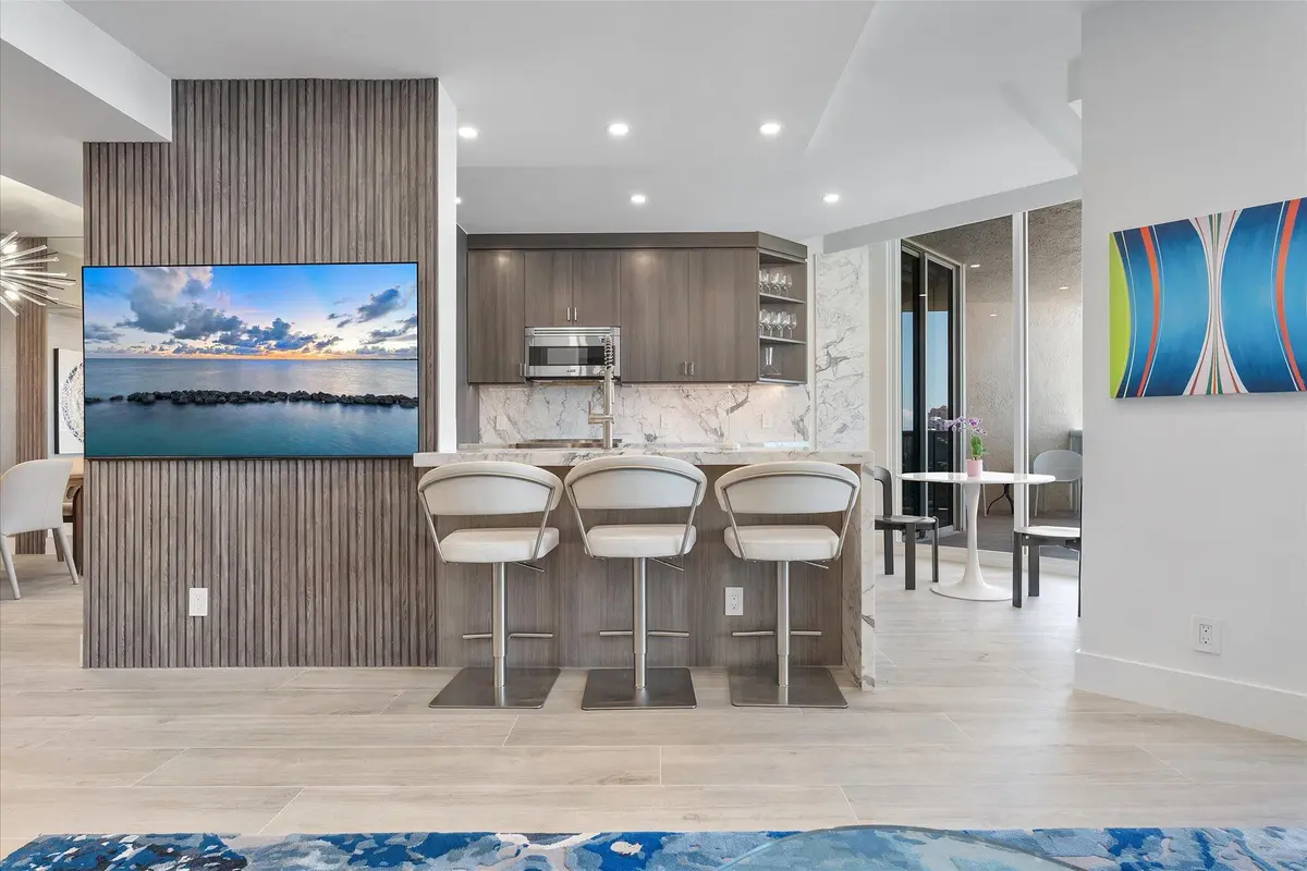 007-3100 N Ocean Blvd #1706 day 2_036 at 3100 N Ocean Boulevard 1706, Fort Lauderdale